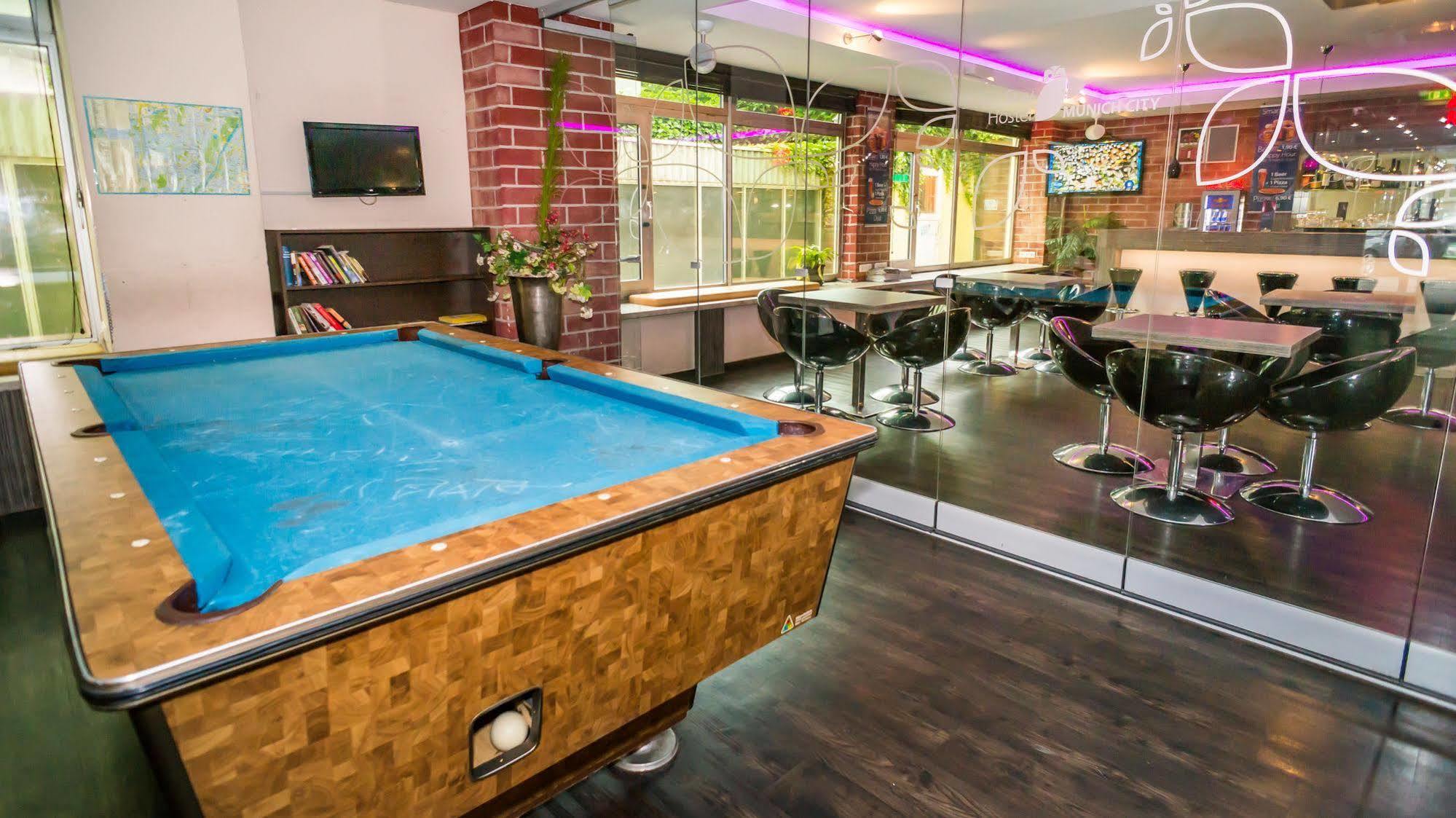Smart Stay - Hostel Munich City Eksteriør billede